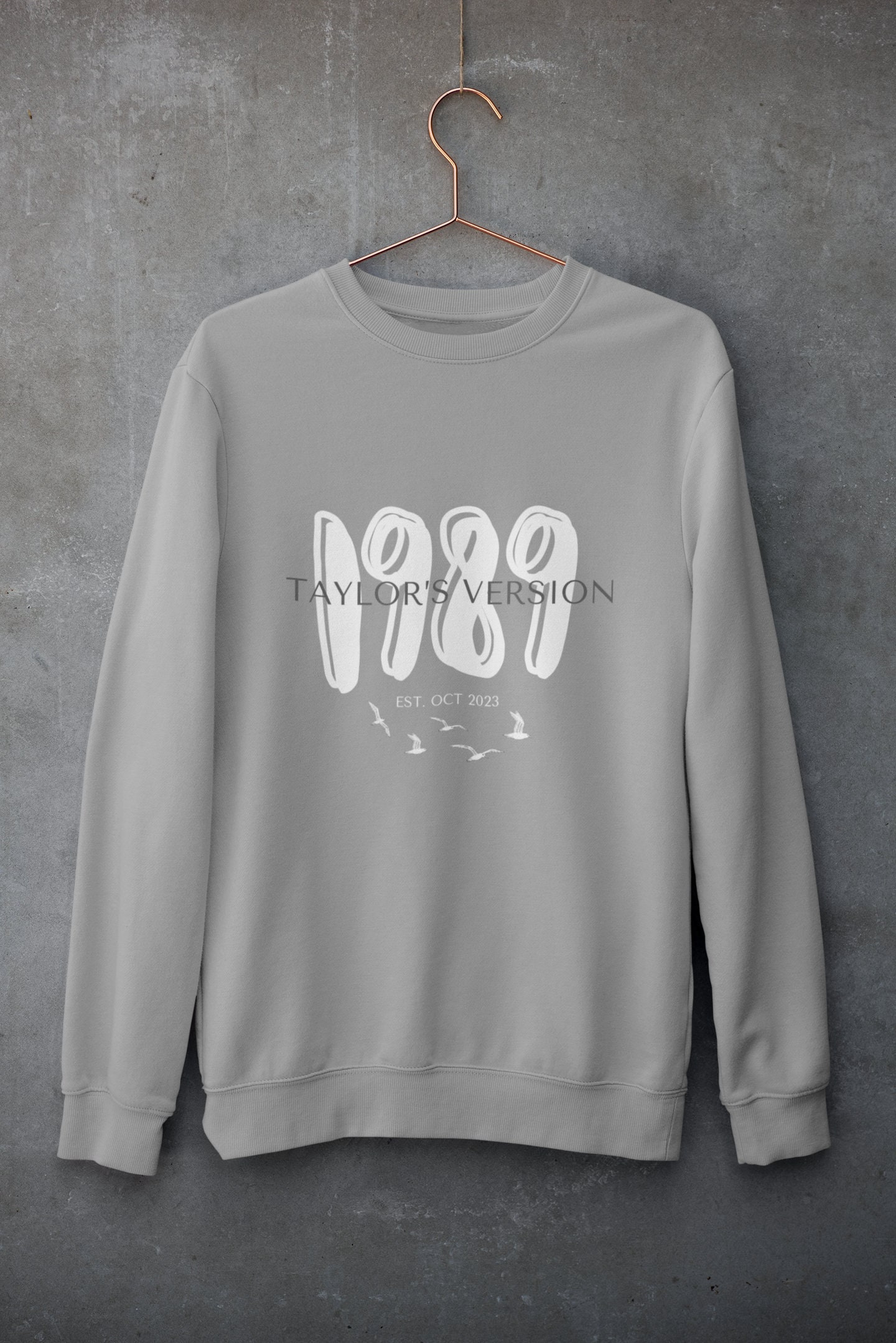 1989 Taylor's Version Crewneck Sweatshirt 1989 Taylor's Version Crewneck Sweatshirt
