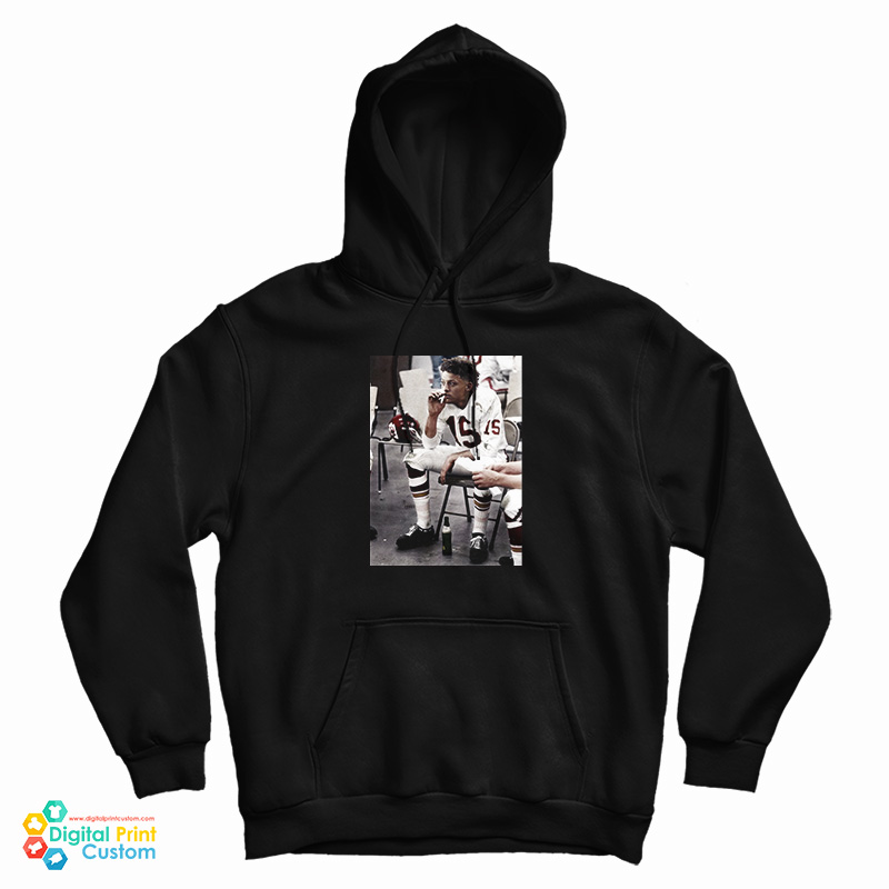 Kansas City Chiefs Patrick Mahomes Smokin And Beer Hoodie Kansas City Chiefs Patrick Mahomes Smokin And Beer Hoodie