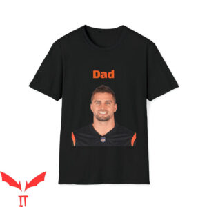 Sam Hubbard T-Shirt Dad Football Fan Cincinnati Run Meme