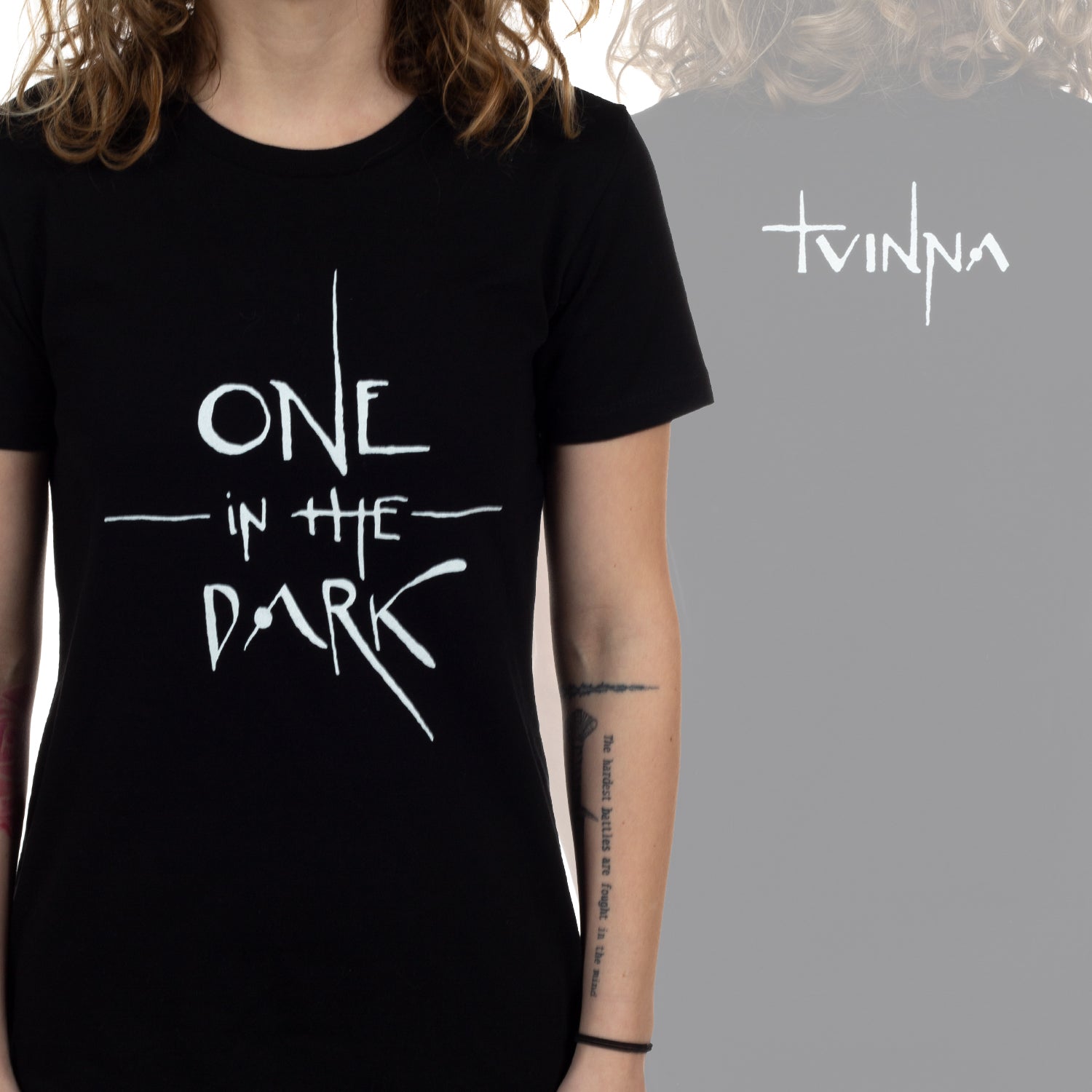 TVINNA One in the dark Girls T-shirt TVINNA One in the dark Girls T-shirt