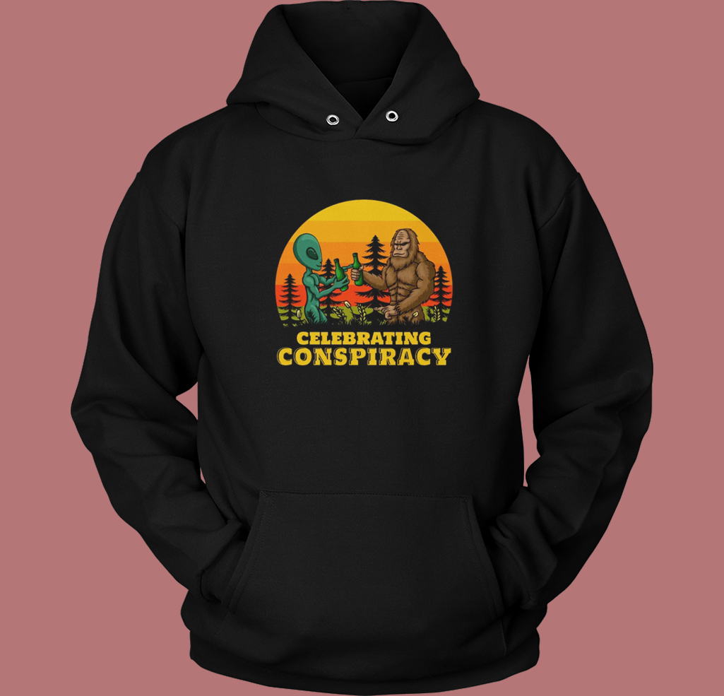 Bigfoot And Alien Celebrating Drink Hoodie Style Bigfoot And Alien Celebrating Drink Hoodie Style