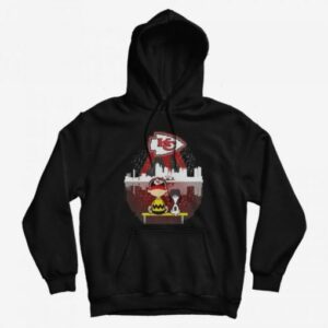 Charlie Brown and Snoopy Watching Kansas City Chiefs Hoodie 2