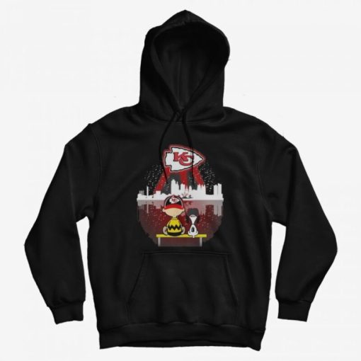 Charlie Brown and Snoopy Watching Kansas City Chiefs Hoodie Charlie Brown and Snoopy Watching Kansas City Chiefs Hoodie