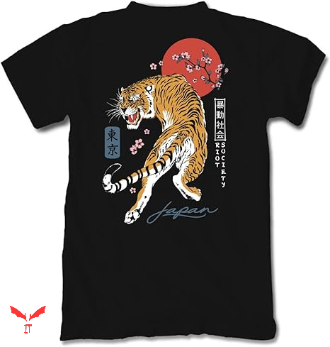 Mac Riot T-shirt Graphic Embroidered Mac Riot T-shirt Graphic Embroidered
