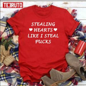Stealing Hearts Like I Steal Pucks Funny Valentine’s Day 2022 Unisex Sweatshirt
