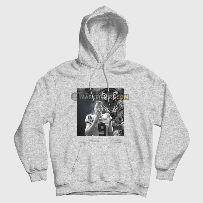 Joe Burrow Smoking Cigar Bengals Hoodie Joe Burrow Smoking Cigar Bengals Hoodie