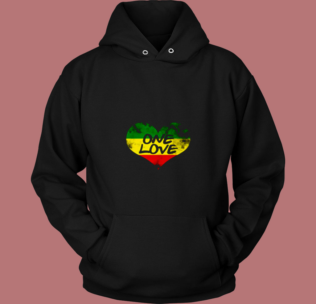 Rastafari One Love Vintage Jamaican Heart 80s Hoodie Rastafari One Love Vintage Jamaican Heart 80s Hoodie
