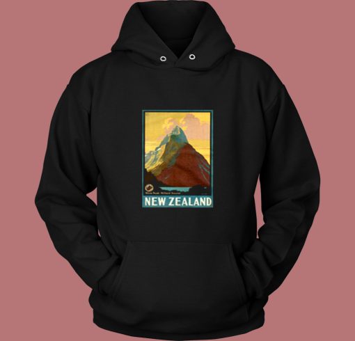 Vintage New Zealand Mitre Peak Mountain Vintage Hoodie Vintage New Zealand Mitre Peak Mountain Vintage Hoodie