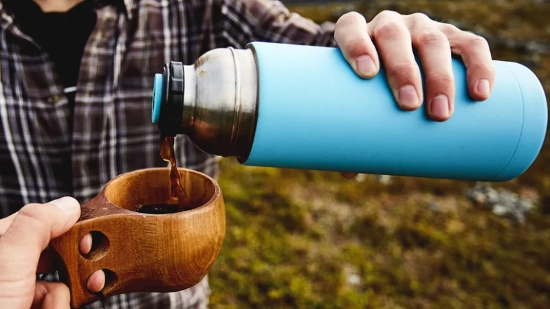 How to Clean a Coffee Thermos: Tips, Tricks, and Maintenance 2 How to clean a coffee thermos?