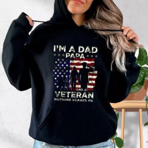 I’m A Dad Papa And A Veteran Old Hoodie Veterans Day