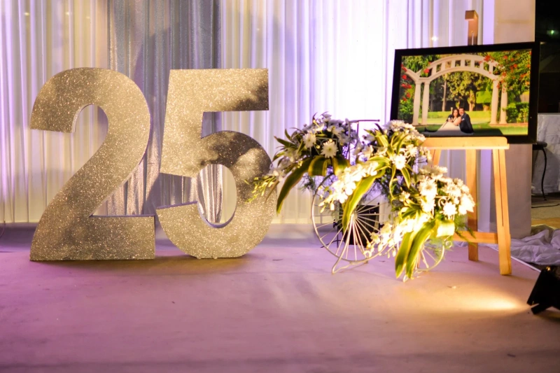 350+ Heartfelt Silver Jubilee Anniversary Wishes For Your Loved Ones 2 silver jubilee anniversary wishes