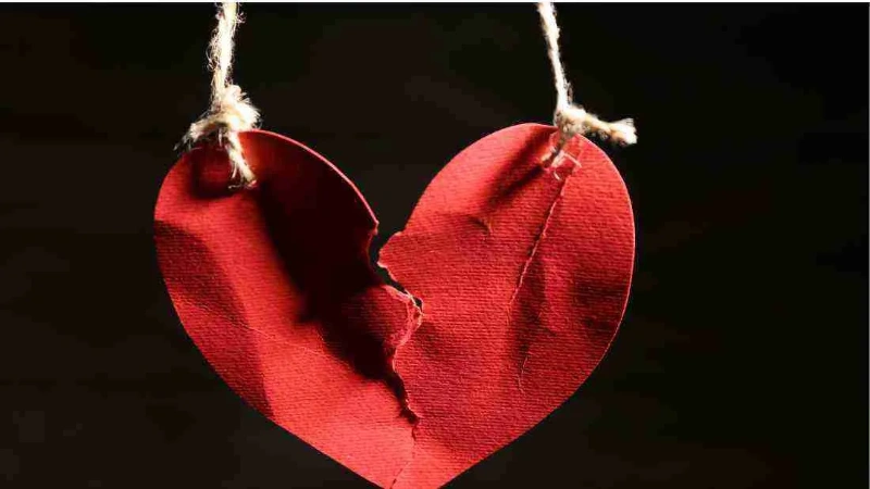 Heartfelt Expressions: 300+ Sad Love Quotes to Reflect and Heal 21 sad love quotes
