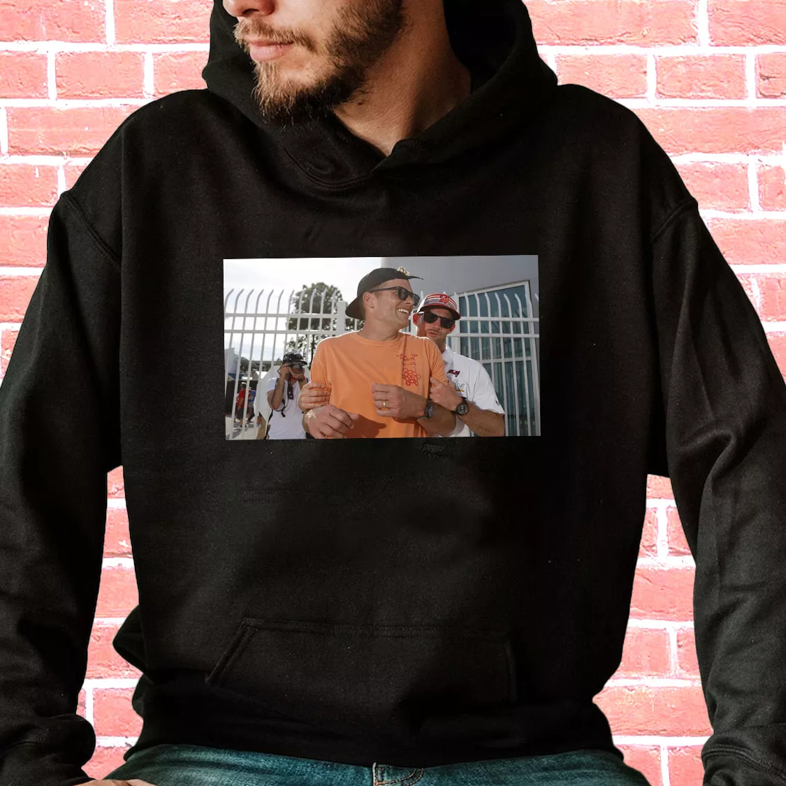 Vintage Tom Brady Drunk Parade 90s Baby Onesies Classic Hoodie Streetwear Vintage Tom Brady Drunk Parade 90s Baby Onesies Classic Hoodie Streetwear
