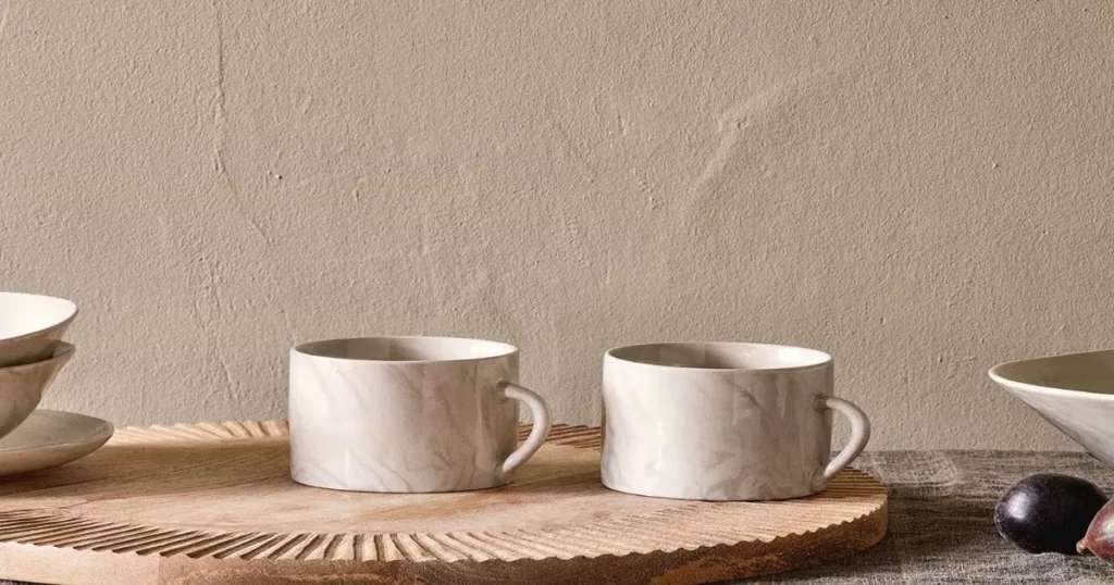 Amazing Ways to Organize Your Coffee Mug Collection