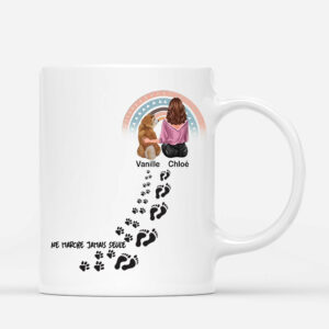 Ne marche jamais seule – Cadeau Personnalise  Tasse pour Amoureux des chiens
