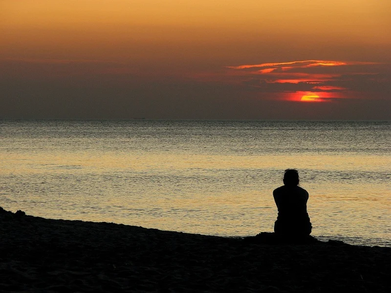 What To Say To A Friend Who Lost Her Husband: Words To Show Love And Support 4 what to say to a friend who lost her husband