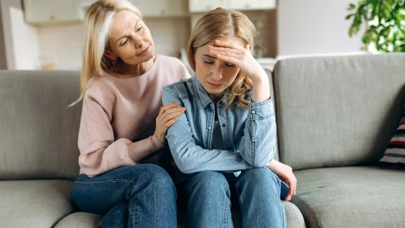 What To Say To A Friend Who Lost Her Husband: Words To Show Love And Support 3 what to say to a friend who lost her husband