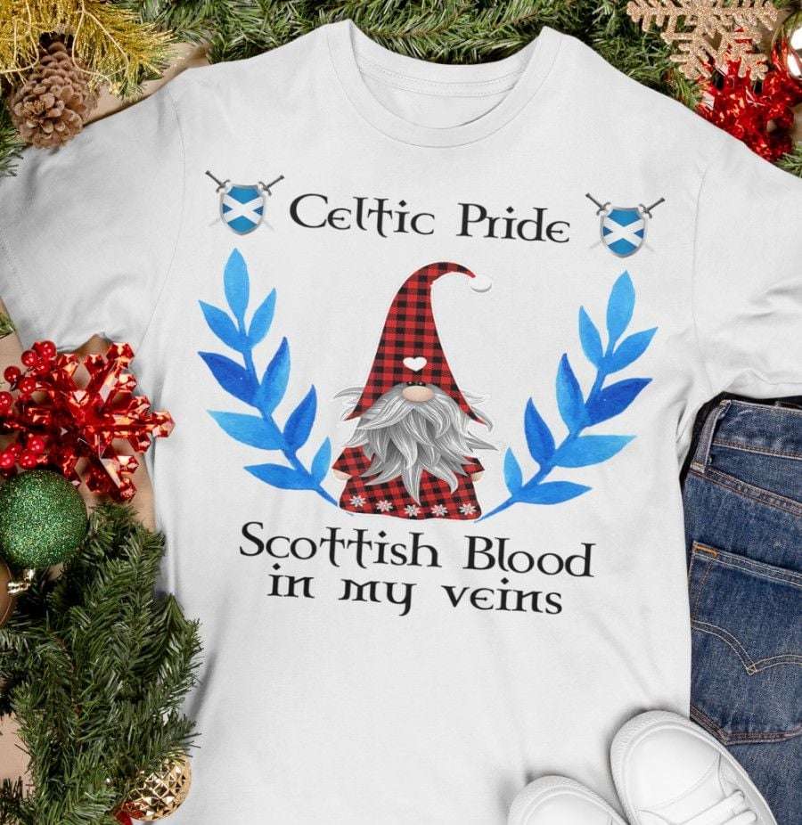Celtic Pride, Scottish blood in my veins - Scottish garden gnome Celtic Pride, Scottish blood in my veins - Scottish garden gnome