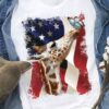 Giraffe and butterfly – America flag, giraffe america