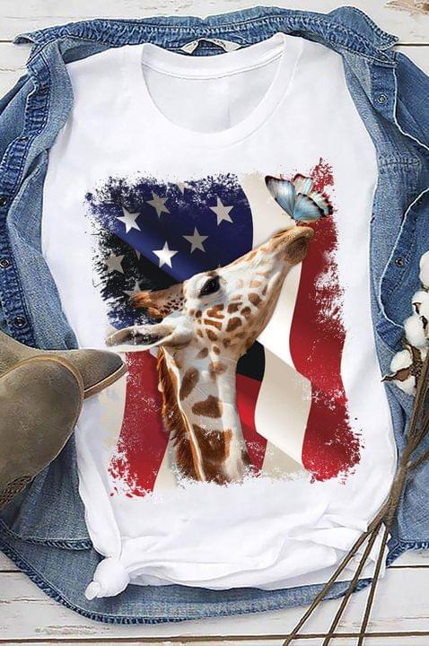 Giraffe and butterfly - America flag, giraffe america Giraffe and butterfly - America flag, giraffe america