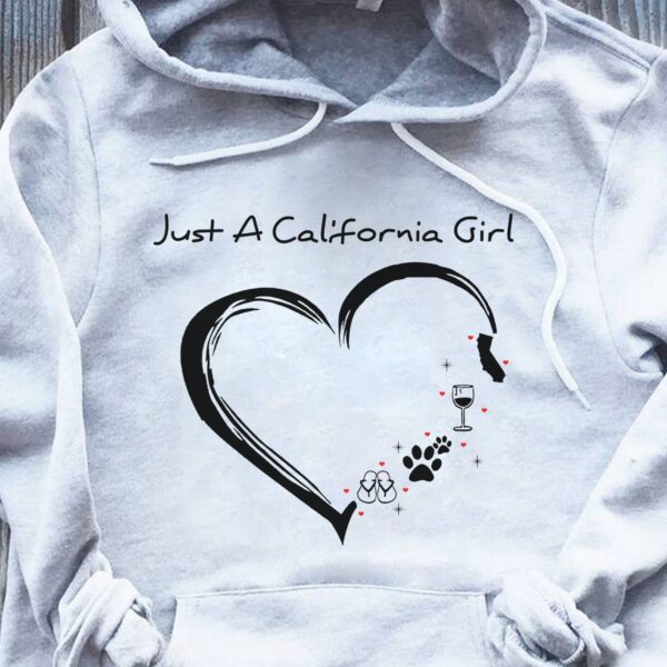 Just a California girl – Flip flop kinda girl, dog and wine