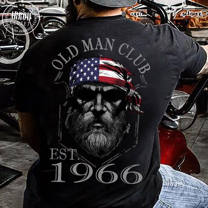 Old man club est 1966 - Man with america flag Old man club est 1966 - Man with america flag