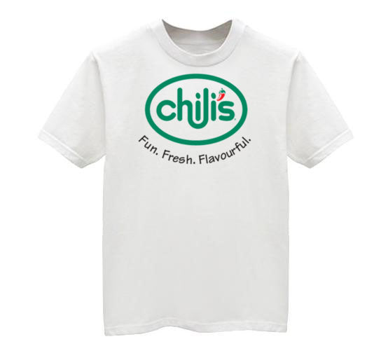 CHILI'S Grill & Bar restaurant t-shirt CHILI'S Grill & Bar restaurant t-shirt